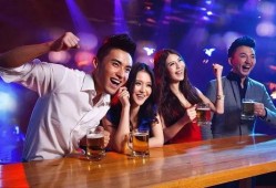 娱乐吃瓜酱浪漫喝酒,娱乐吃瓜酱的醉人时光